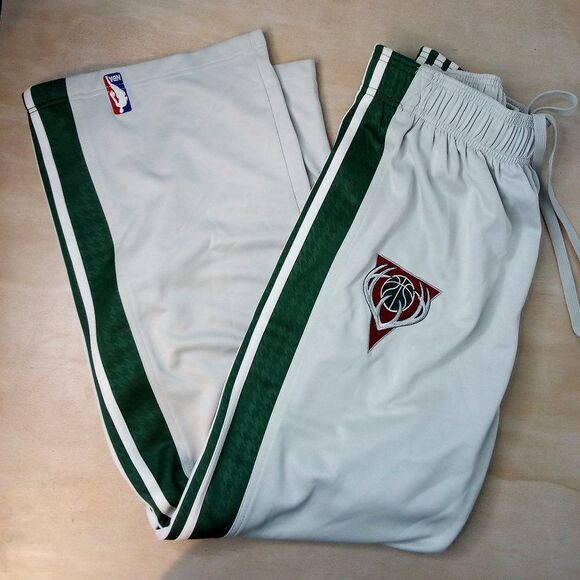 Adidas Authentic Milwaukee Bucks 3 Stripe Sweatpants Trainers Team Issue - Picture 1 of 9